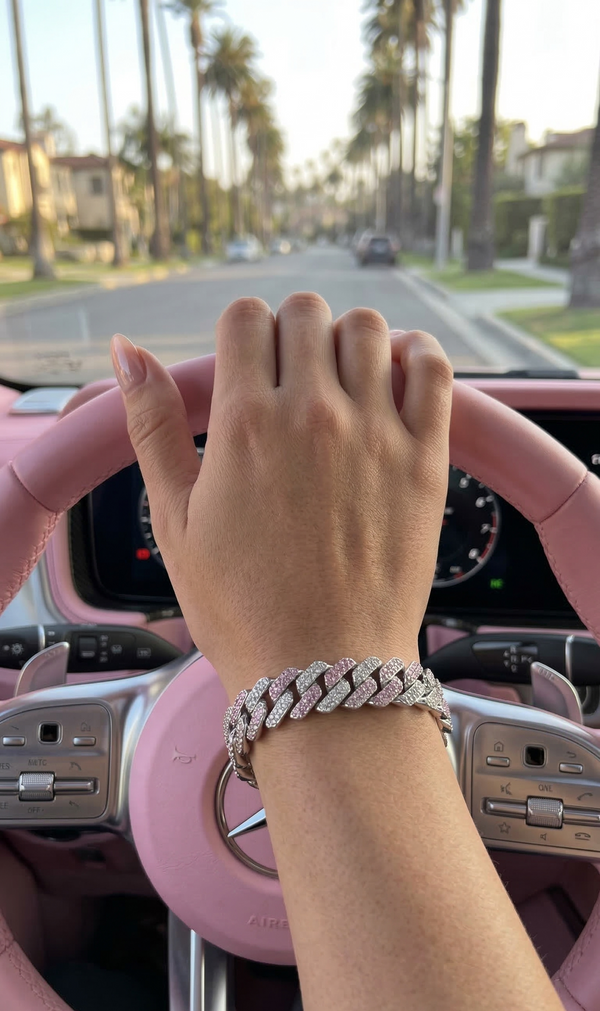 VALENTINA BRACELET — Material