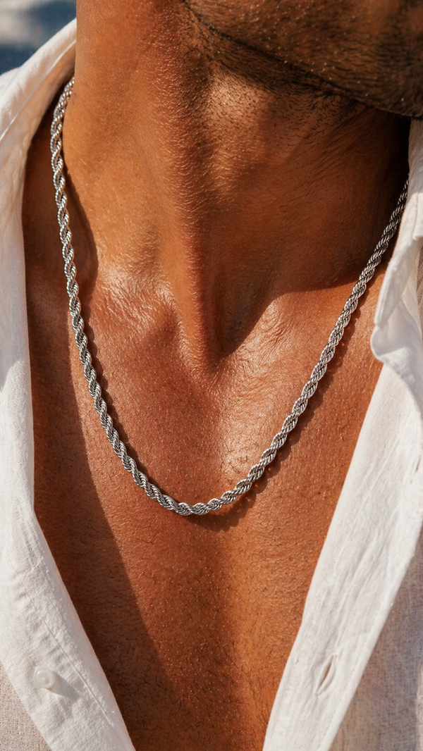 LUNA CHAIN SILVER — Material