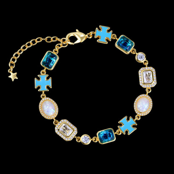 AZURE BRACELET — The design