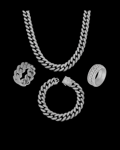 THE SILVER ROYALE SET