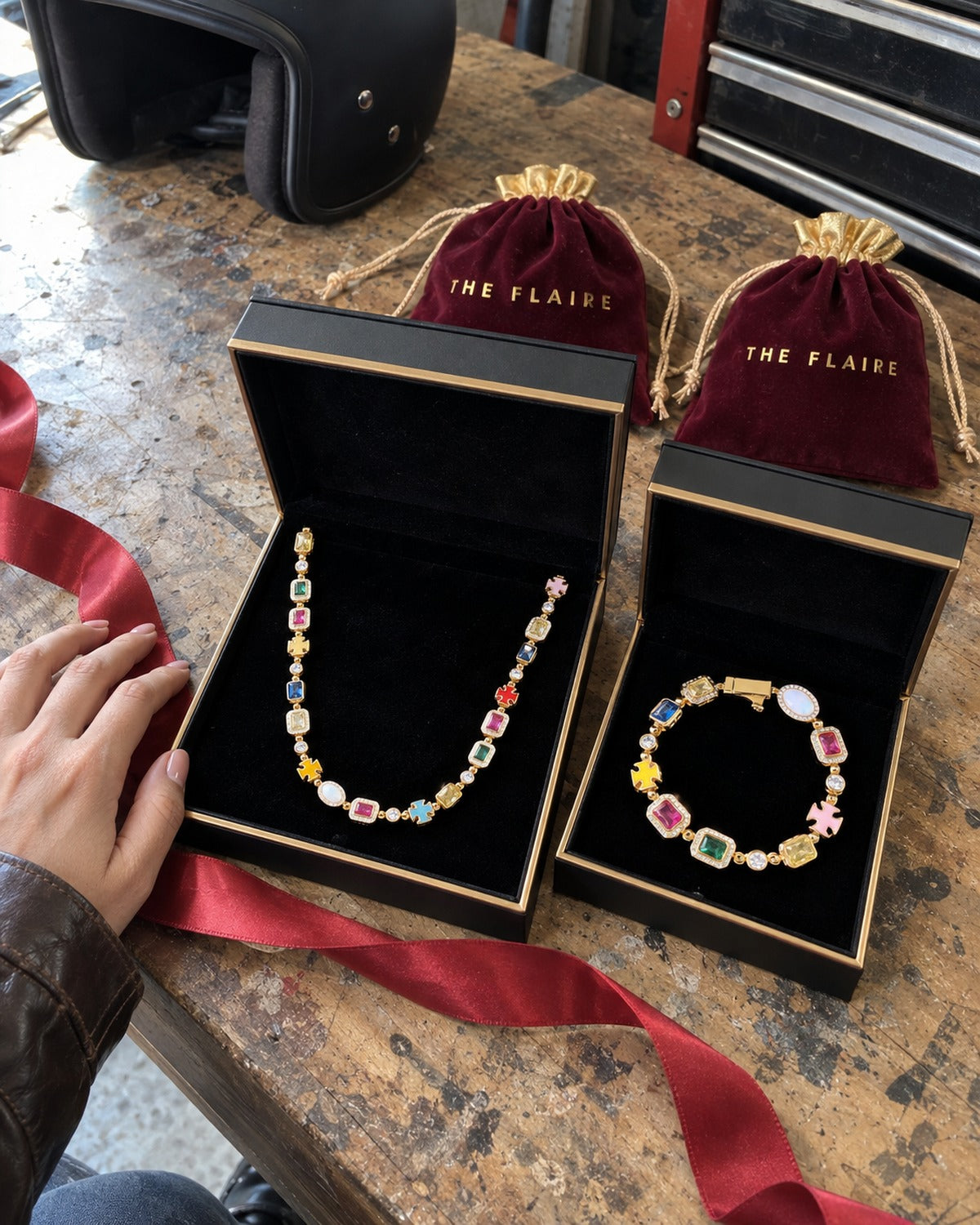 Alaric Gift Box Gold: the gift