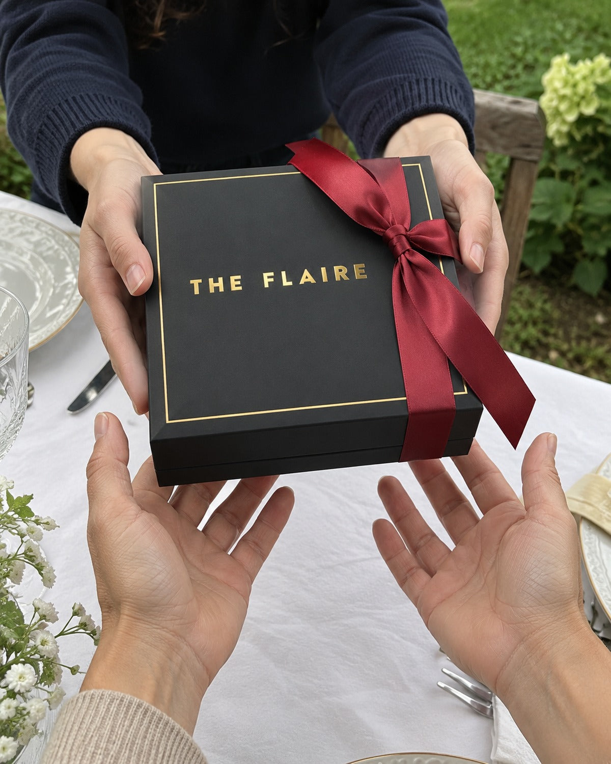 Astra Gift Box Gold: from all of us