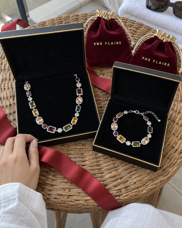 ASTRA GIFT BOX SILVER — The piece
