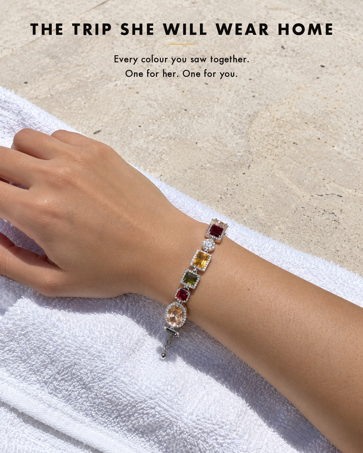 Astra Gift Box Silver: pool day
