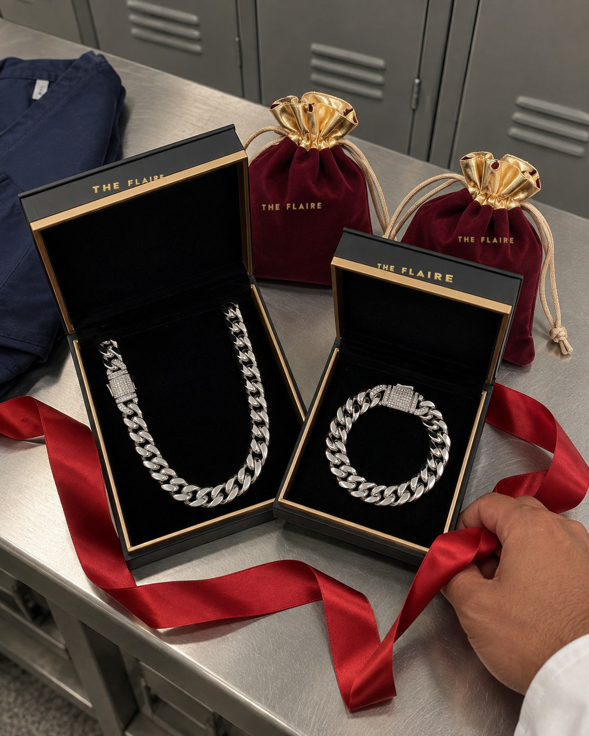 Ember Gift Box Silver: the gift