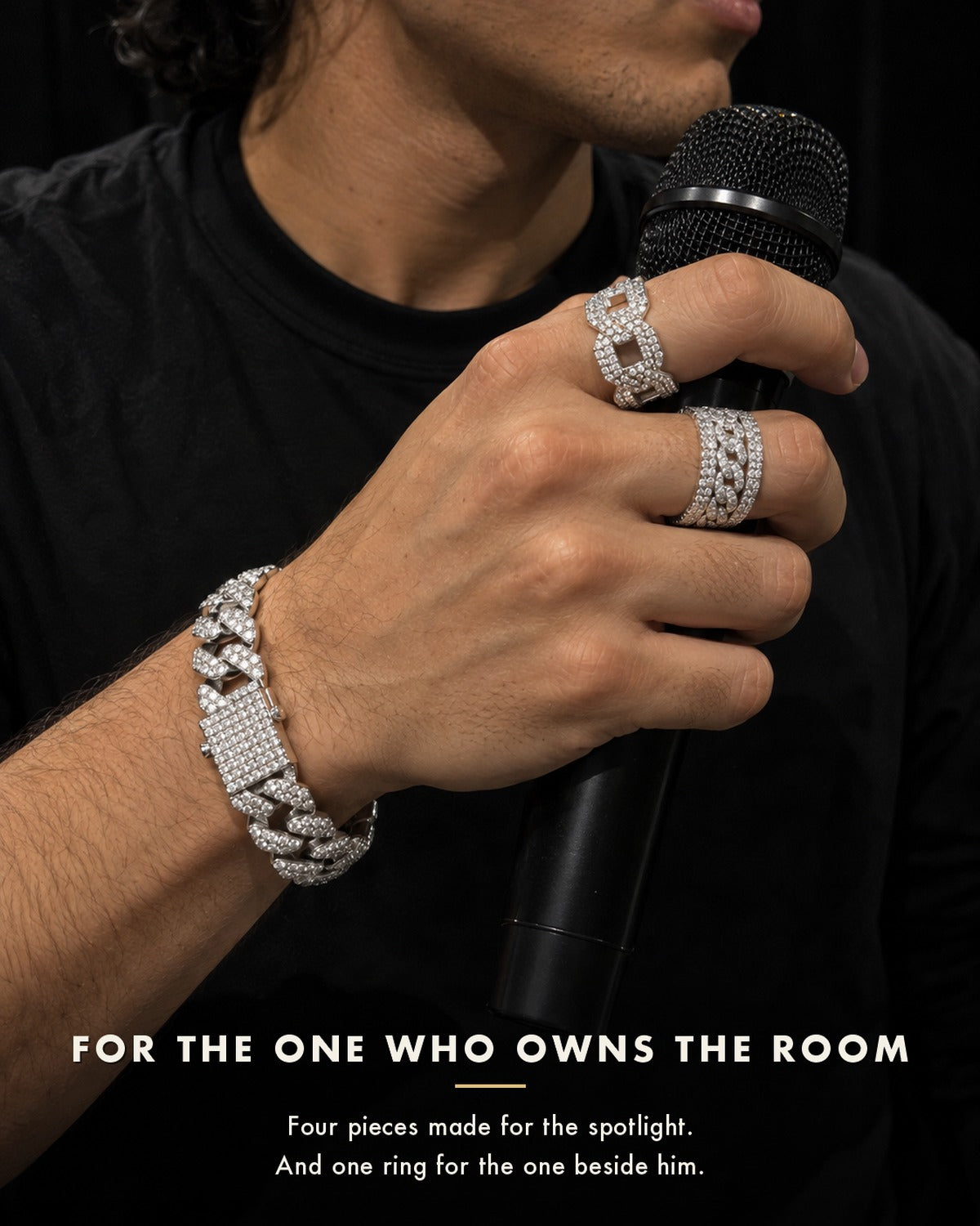 Lorenzo Four-Piece Gift Box Silver: the mic hand