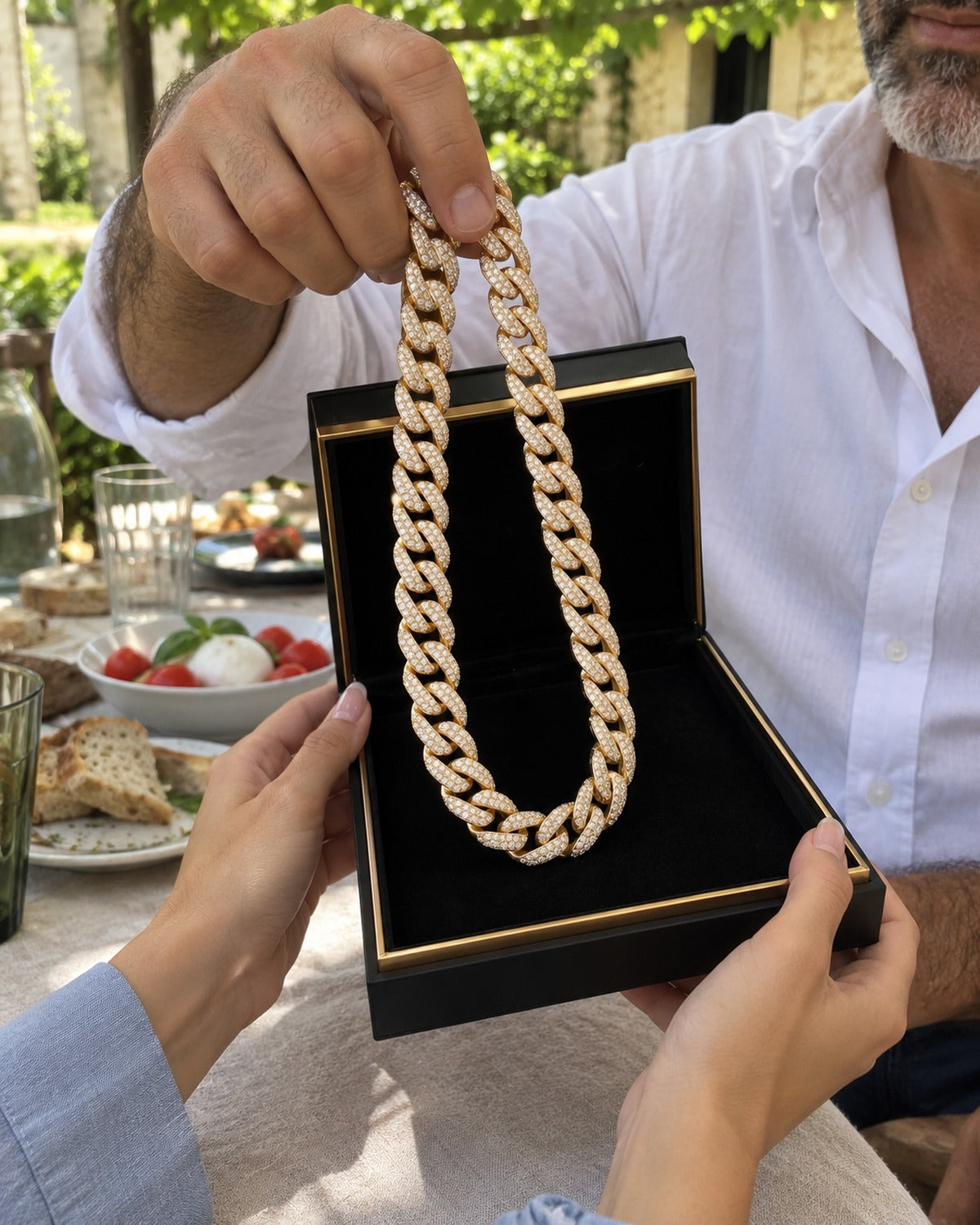 Luciano Gift Box Gold: dad tries it