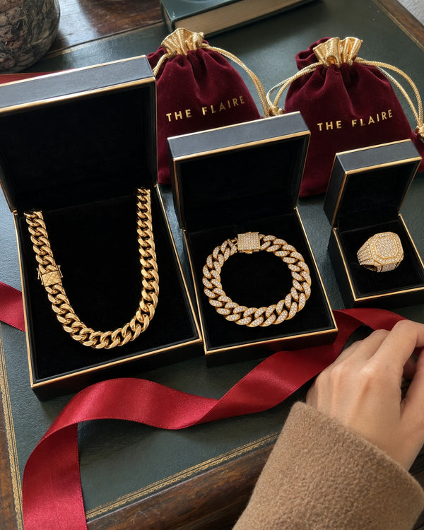 THE GOLD WARDROBE — The link