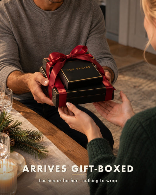 Azure Gift Box Gold: the hand-over