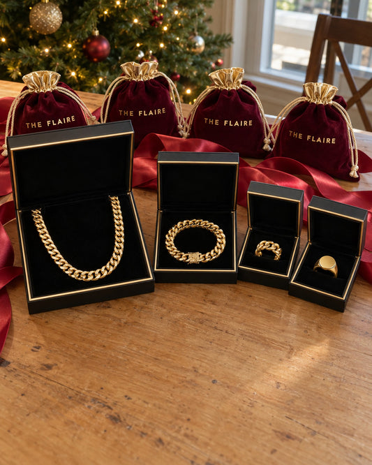 Luxor Four-Piece Gift Box Gold: the gift