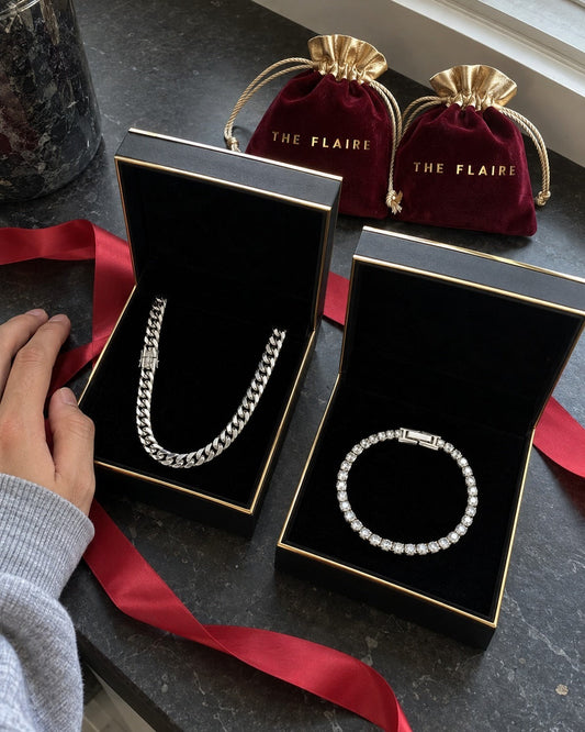 The Silver Edit: the gift