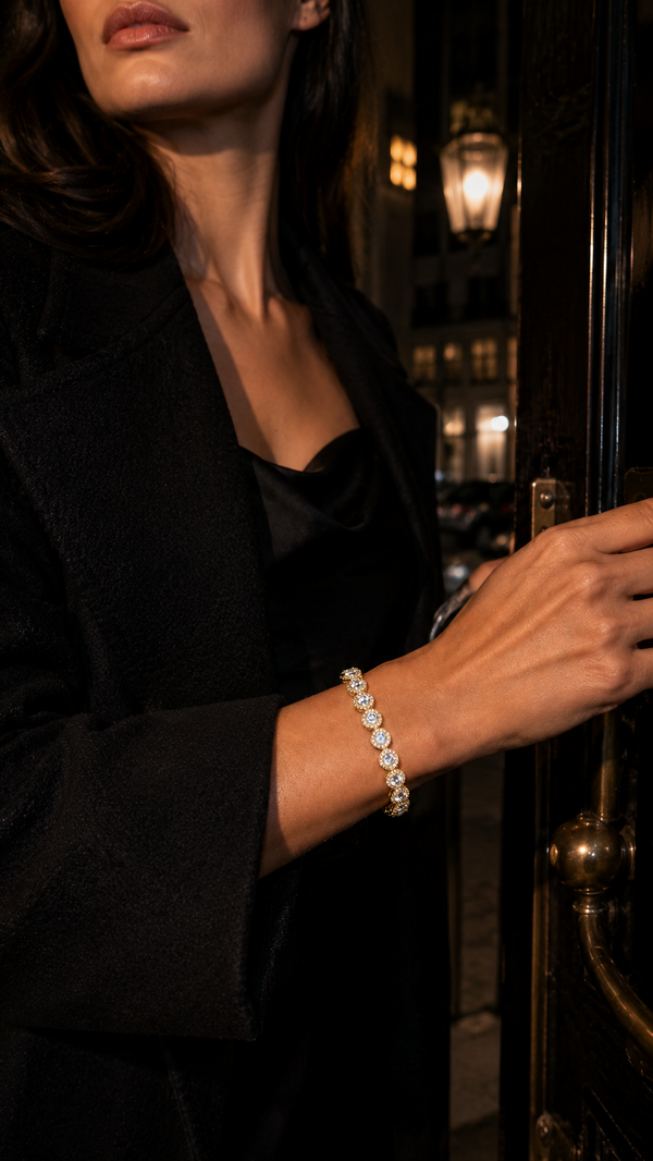 RILEY BRACELET GOLD — The dimensions